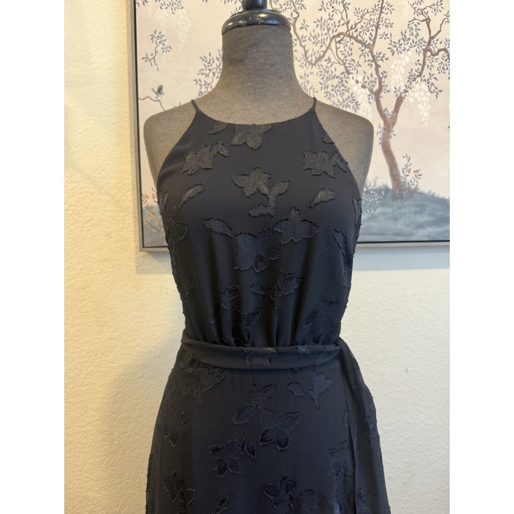 Little Romantic Black Dress With Fairy Hemline - Picture 3 of 7